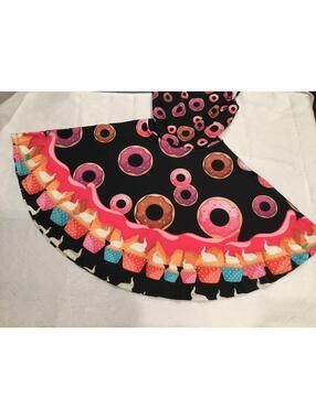 Doughnuts Donuts and Cupcakes Skater Dress no pockets Cowcow NWOT